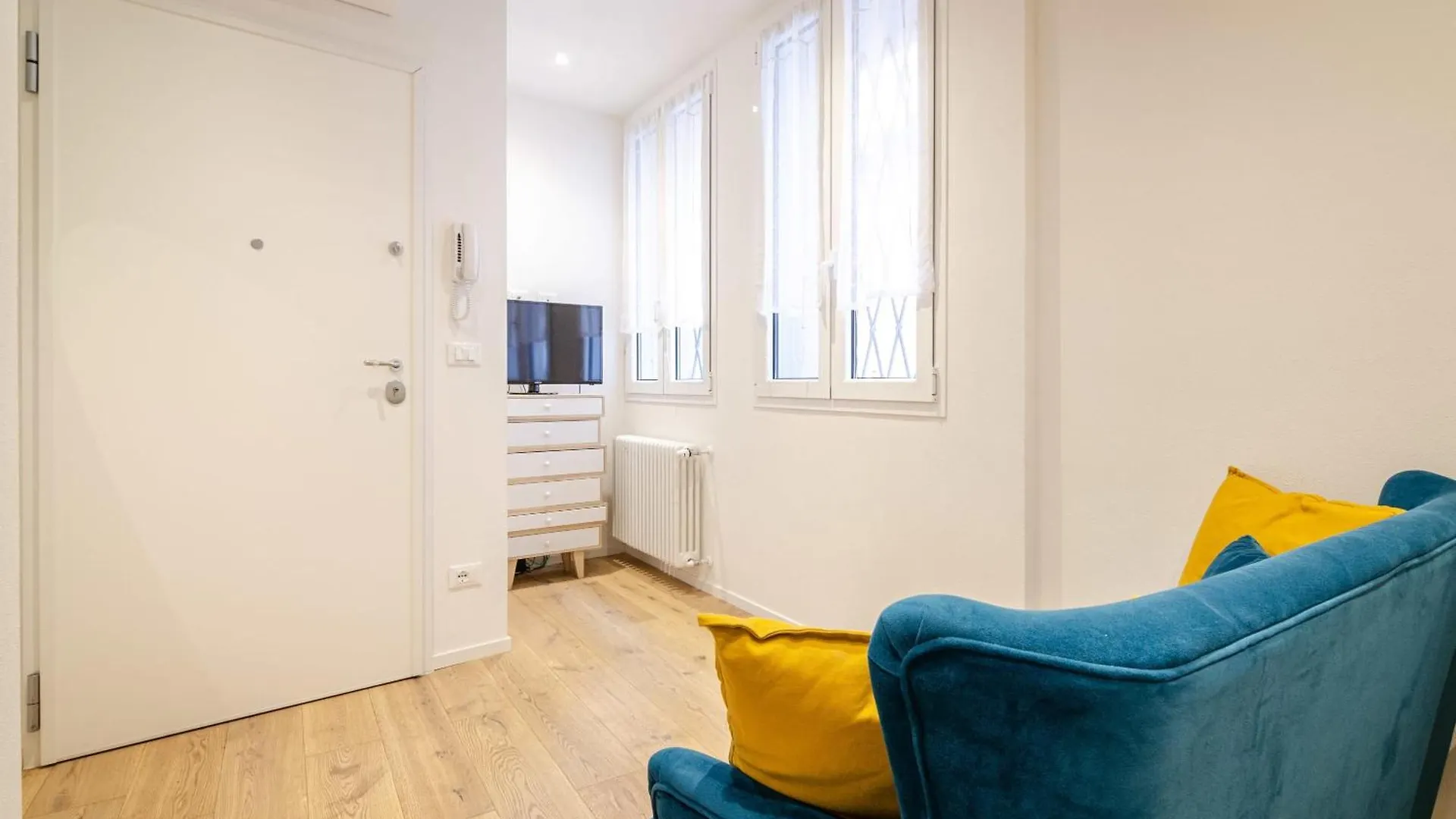 Brand New Flat In The Heart Of Bologna City Centre Apartment