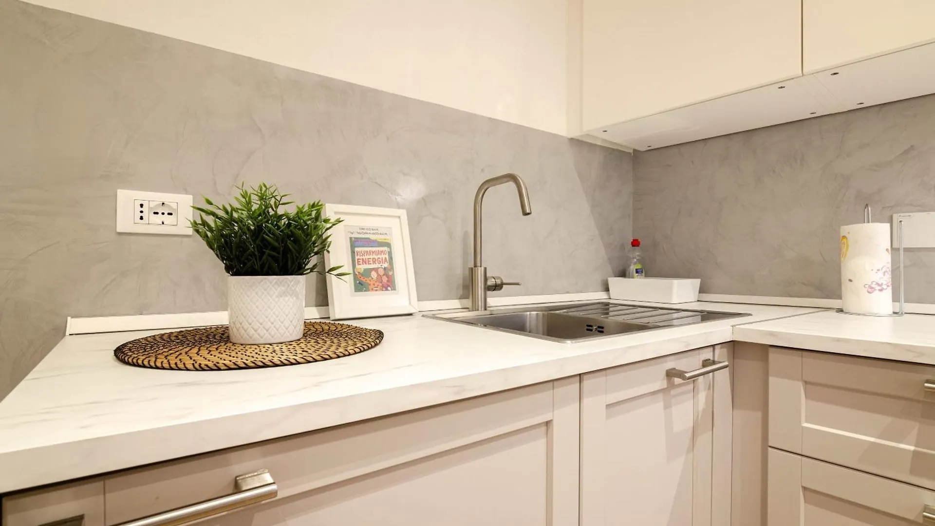 Brand New Flat In The Heart Of Bologna City Centre Apartment 0*,  Italy